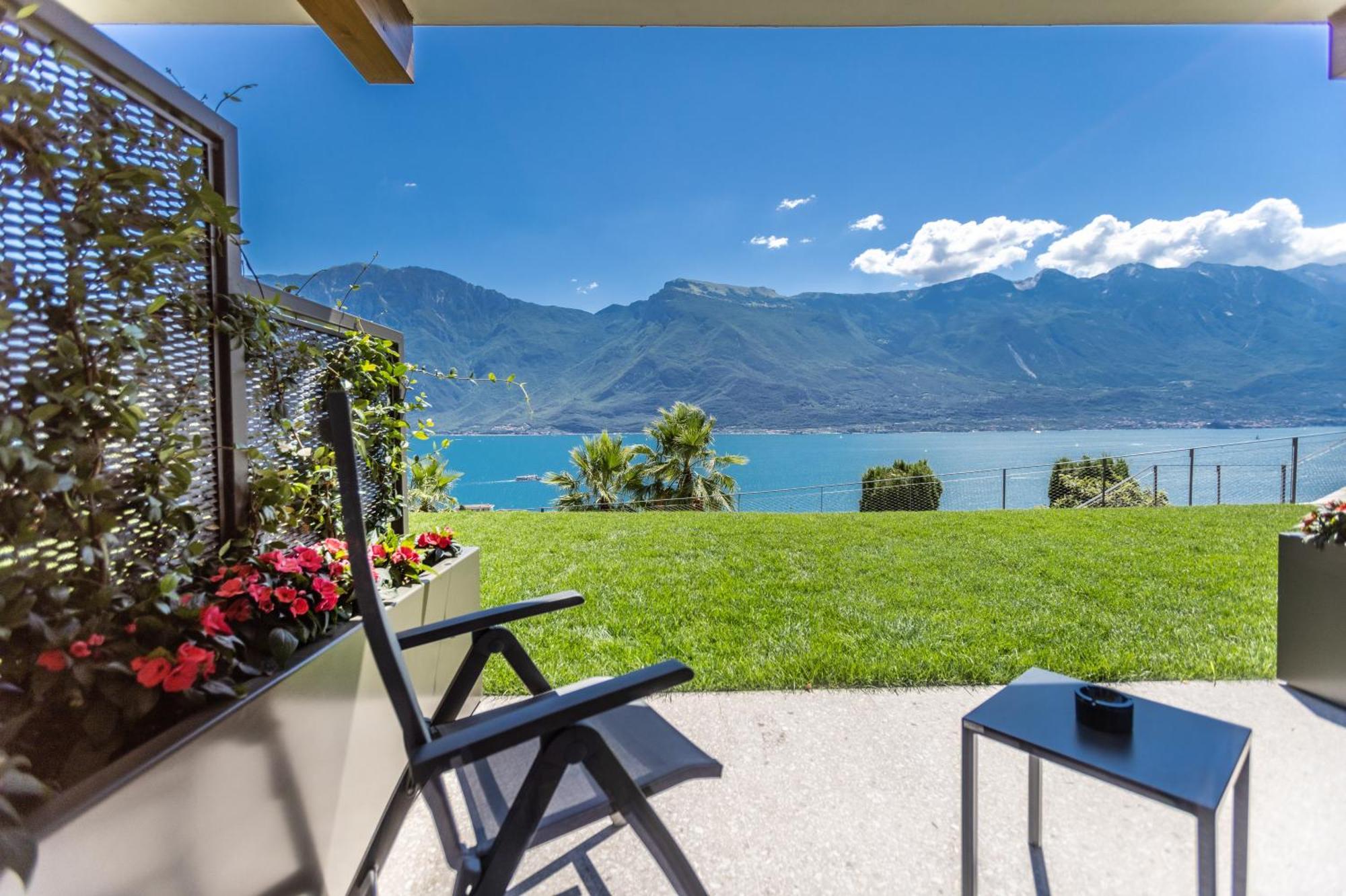 Llac Living Nature Hotel Limone sul Garda Kültér fotó
