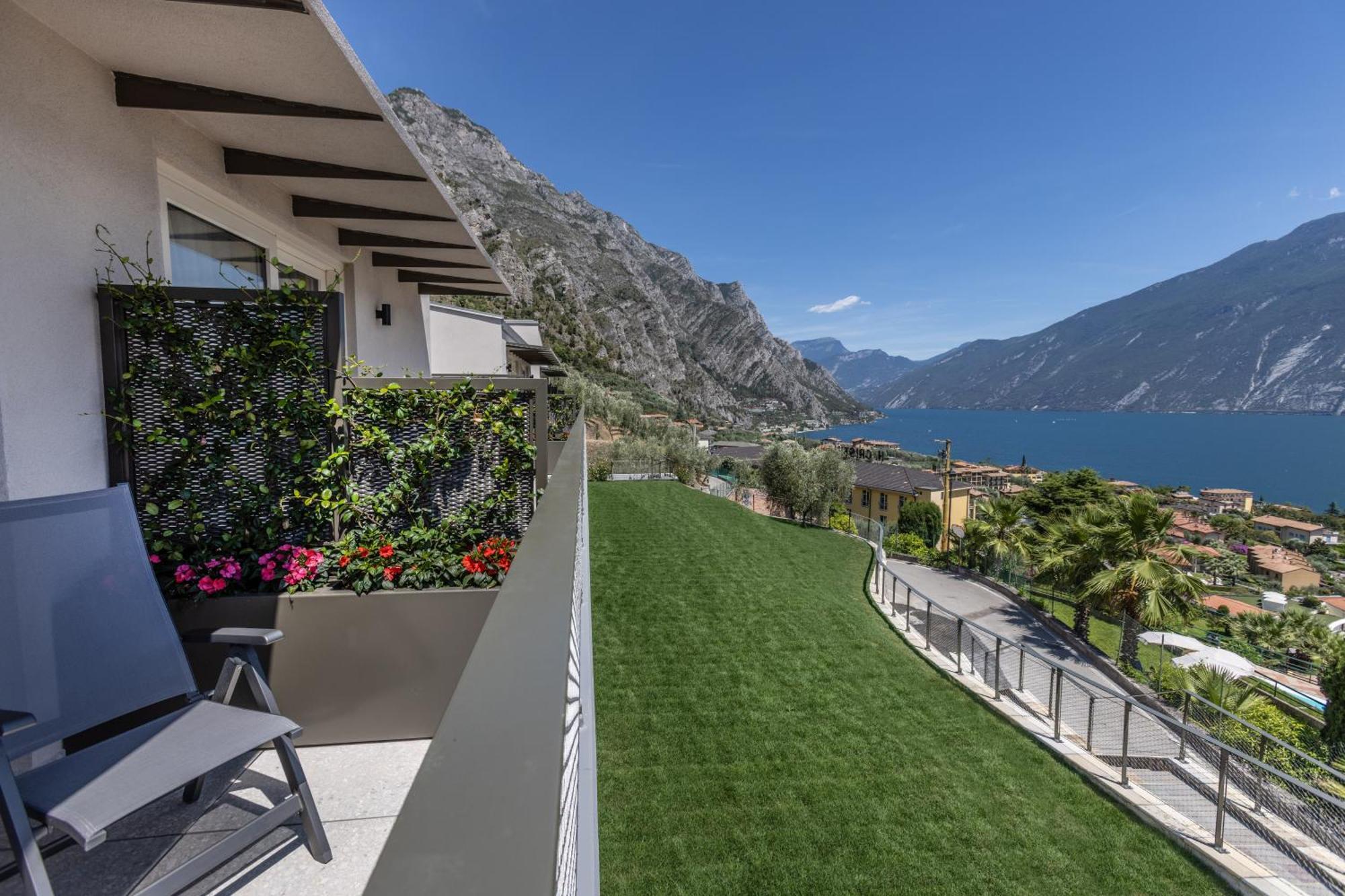 Llac Living Nature Hotel Limone sul Garda Szoba fotó